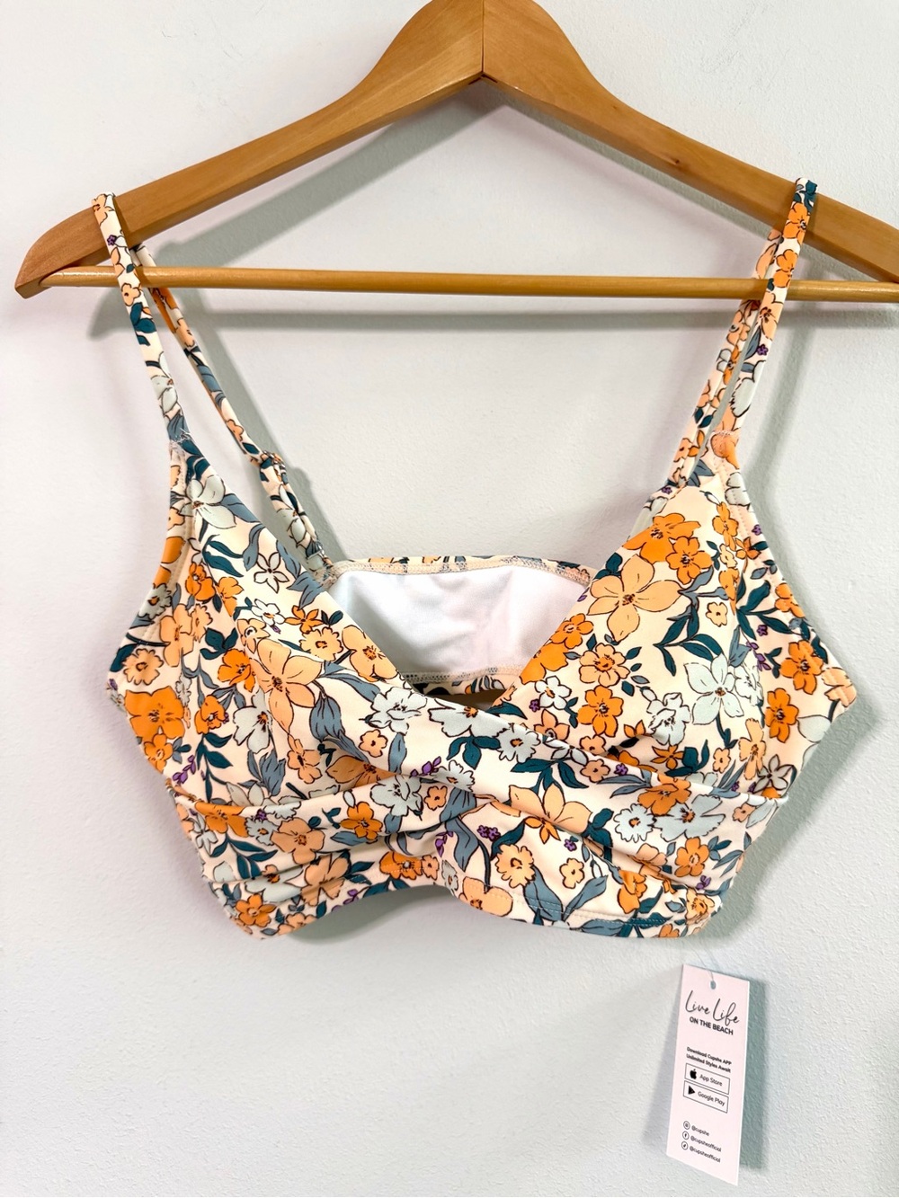 Cupshe Floral Twist Front Bralette Swim Top Orange & Teal Flowers Women’s Medium